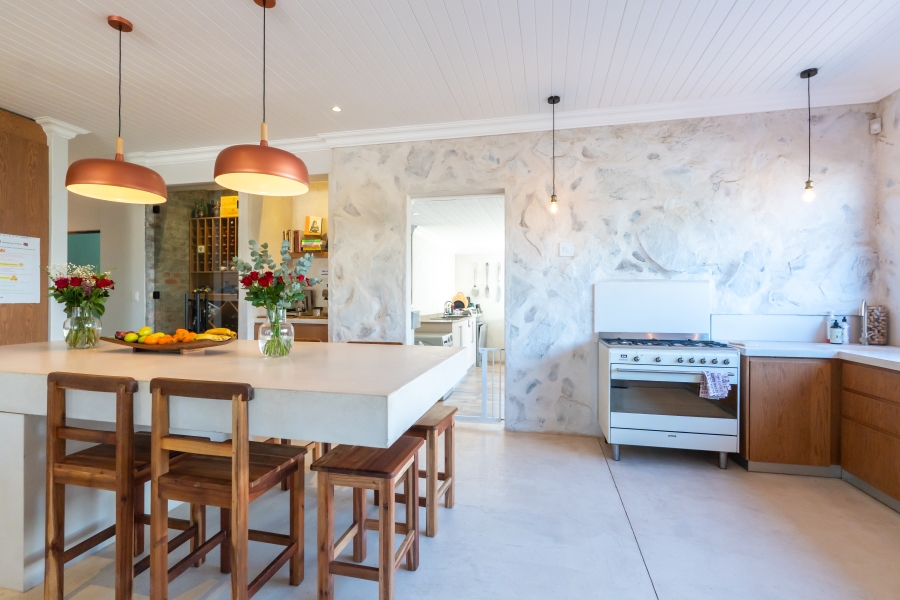 5 Bedroom Property for Sale in Van Riebeeckstrand Western Cape